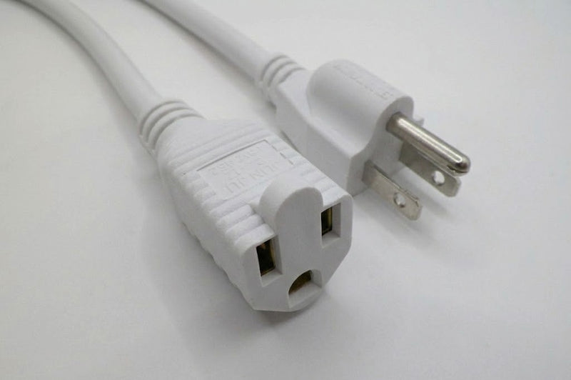 5FT Nema 5-15P to Nema 5-15R White Extension Cord 18/3 SJTW NA 10A 125V