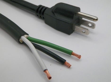 8FT Nema 5-15P to ROJ 4IN Strip 5/8IN  Power Cord 14/3 SJTW NA 15A 125V