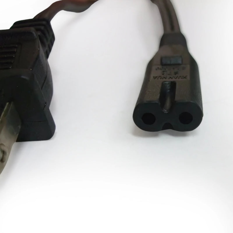 Nema 1-15P to IEC-320 C-7